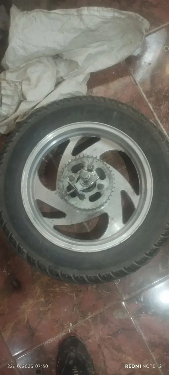 لوازم موتورسیکلت|قطعات یدکی و لوازم جانبی|تهران, شکوفه (عبدل آباد)|دیوار