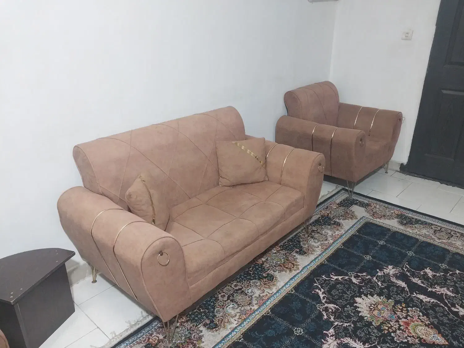 مبل هفت نفر باعسلی و بوفه و|مبلمان خانگی و میز عسلی|قرچک, پارس سرام|دیوار