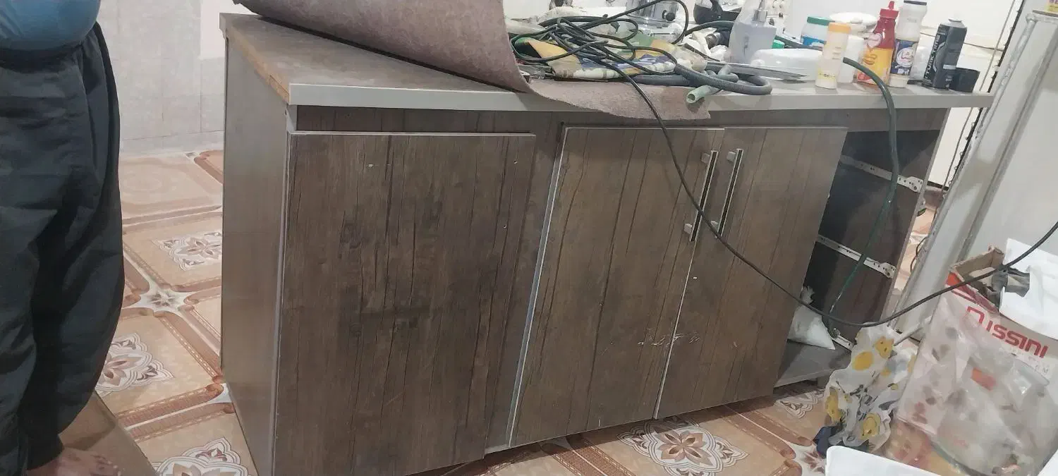 کابینت دوتا هم باهم هم جدا باگاز روی کابینت|مصالح و تجهیزات ساختمان|رشت, ولکس|دیوار