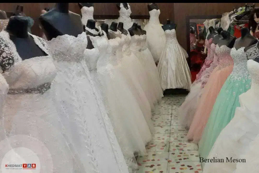 لباس عروس|لباس|یزد, |دیوار