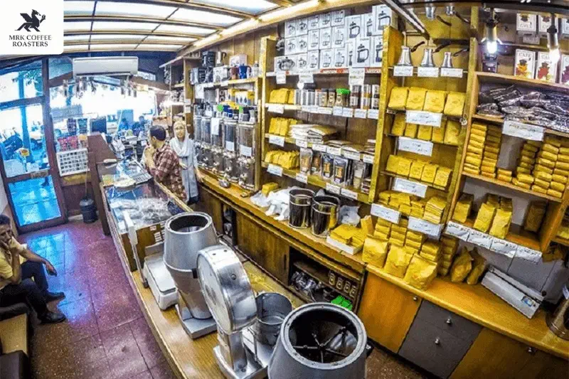 آگهی استخدام فروشنده خانوم  (قهوه و تجهیزات کافه)|استخدام خدمات فروشگاه و رستوران|اراک, |دیوار