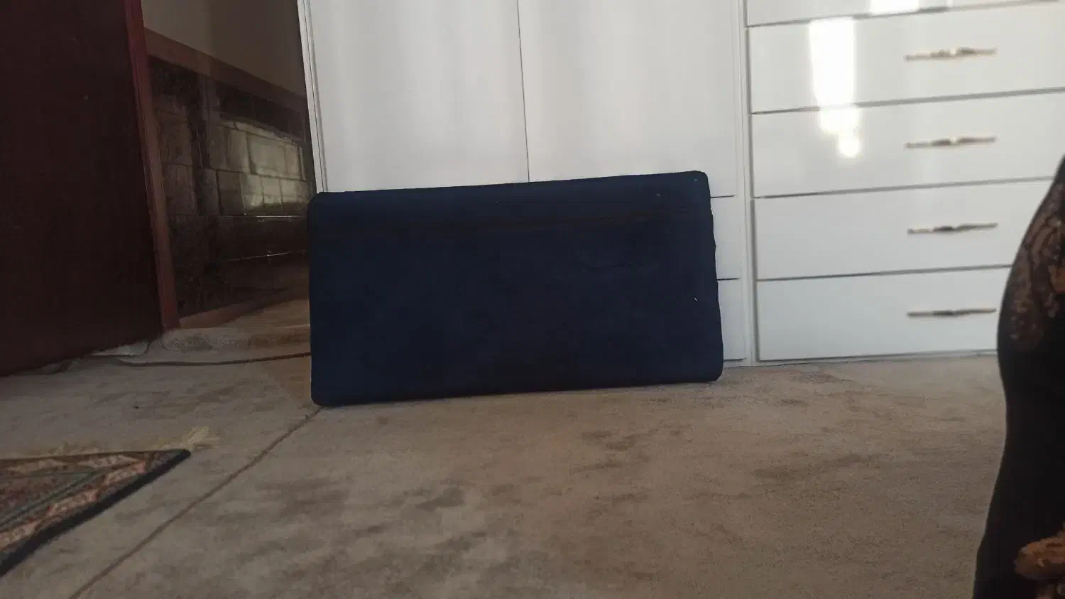 پشتی|پشتی|جوانرود, |دیوار