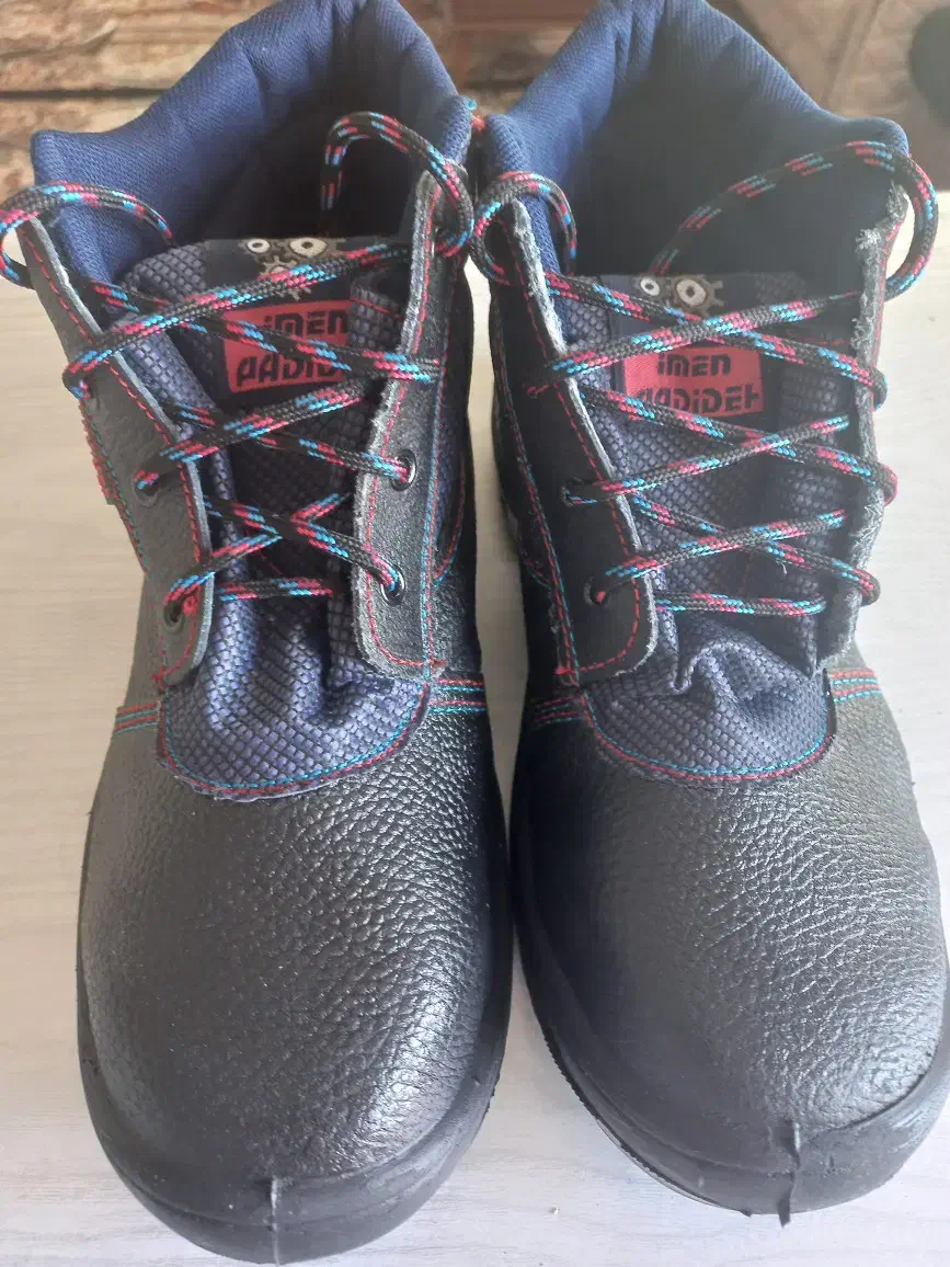 پوتین کار|کیف، کفش، کمربند|اردبیل, |دیوار