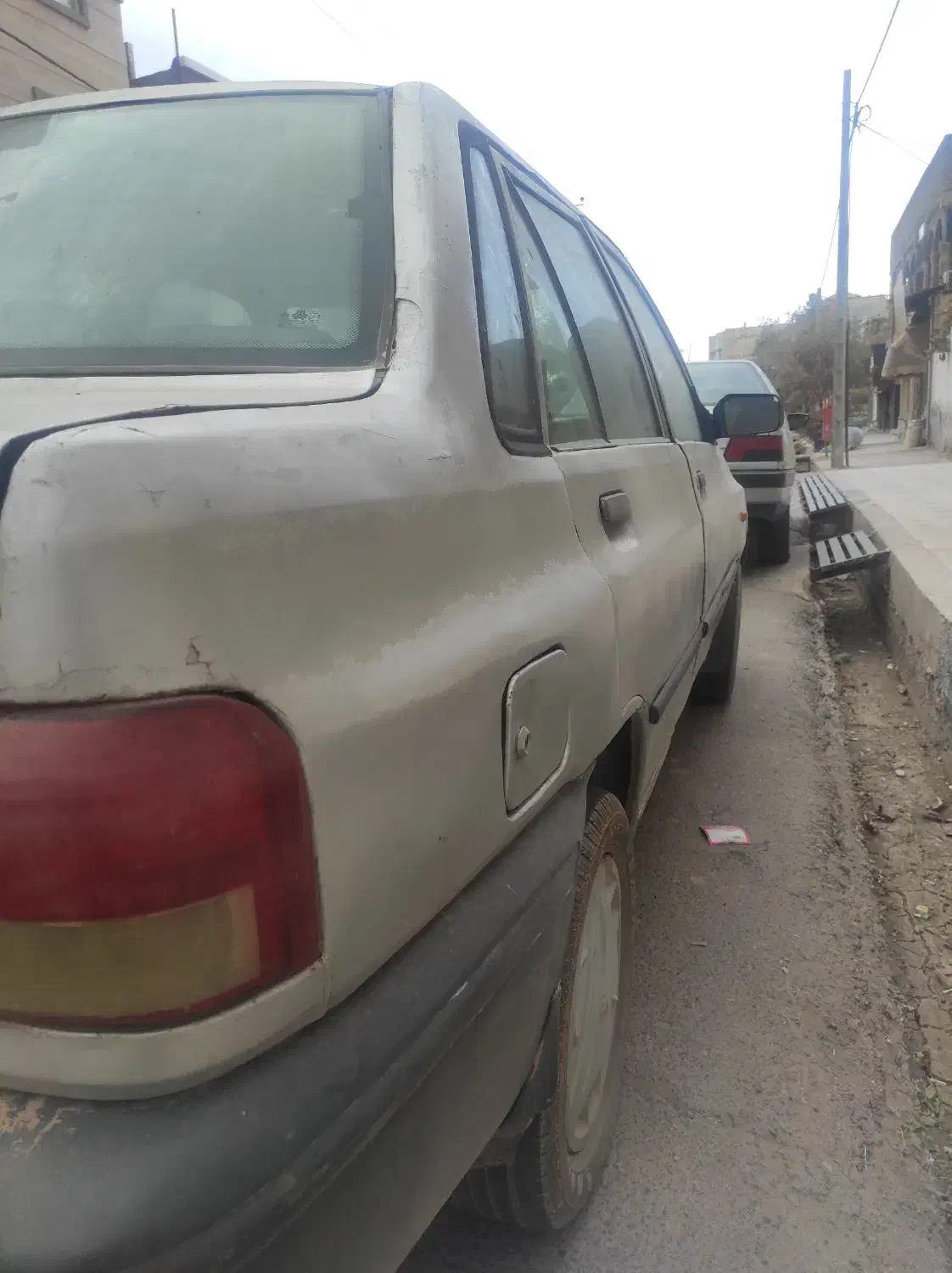 پراید ۱۳۱ نقره‌ای و 405 نوک مدادی|خودرو سواری و وانت|تربت جام, شاد|دیوار