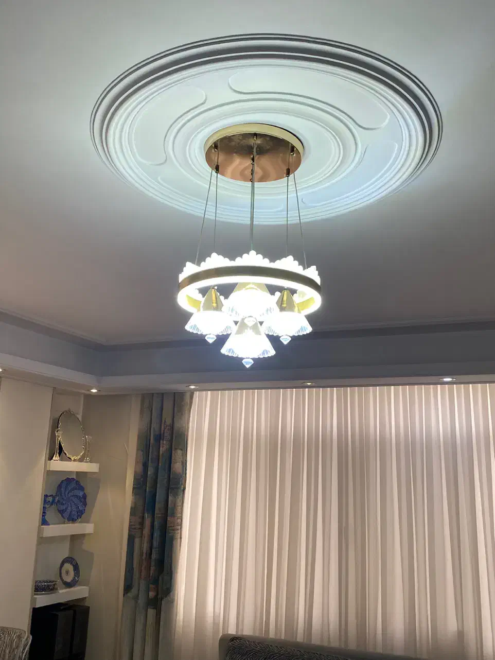 لوستر|لوستر و چراغ آویز|تهران, کاشانک|دیوار