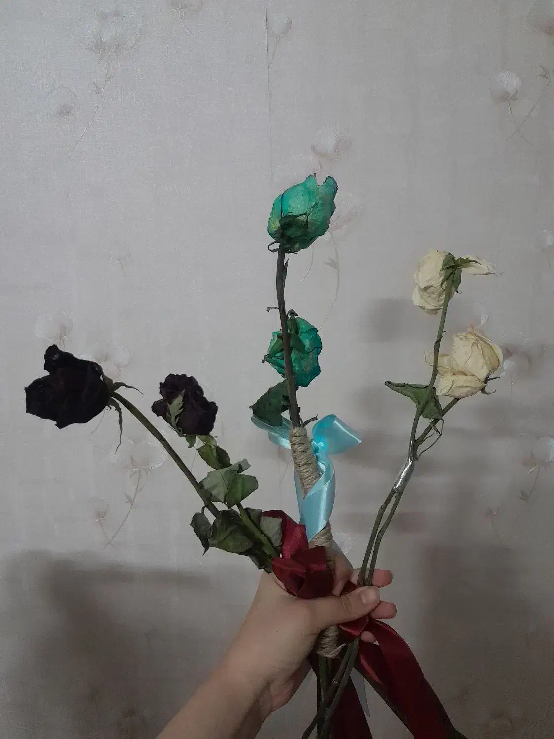 گل خشک شده|گل مصنوعی|ری, شهید بهشتی|دیوار