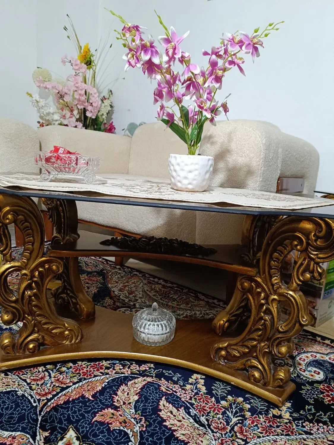 میز جلو مبلی بهمراه دو عدد میز عسلی|مبلمان خانگی و میز عسلی|رشت, کوی مهر|دیوار