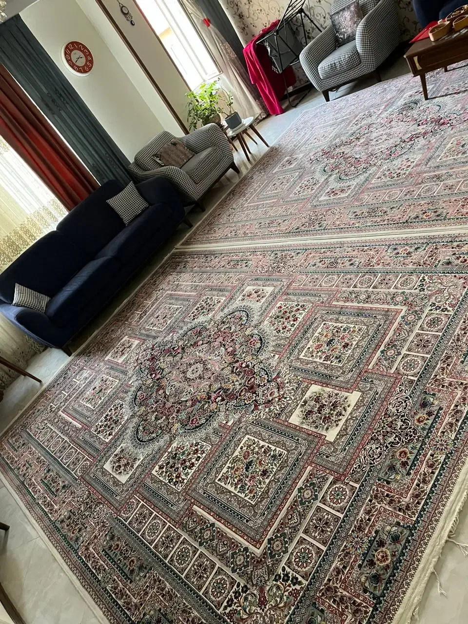 ۲ تا فرش ۹ متری و یک فرش ۶ متری|فرش|پردیس, فاز ۴|دیوار