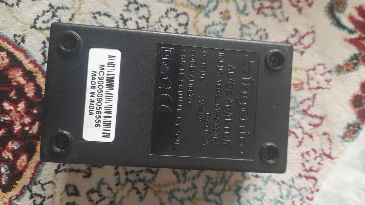 اداپتور ۹ولت لبتاب|قطعات و لوازم جانبی رایانه|بجنورد, |دیوار