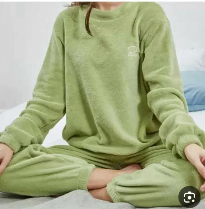 لباس|لباس|اهواز, گلستان|دیوار