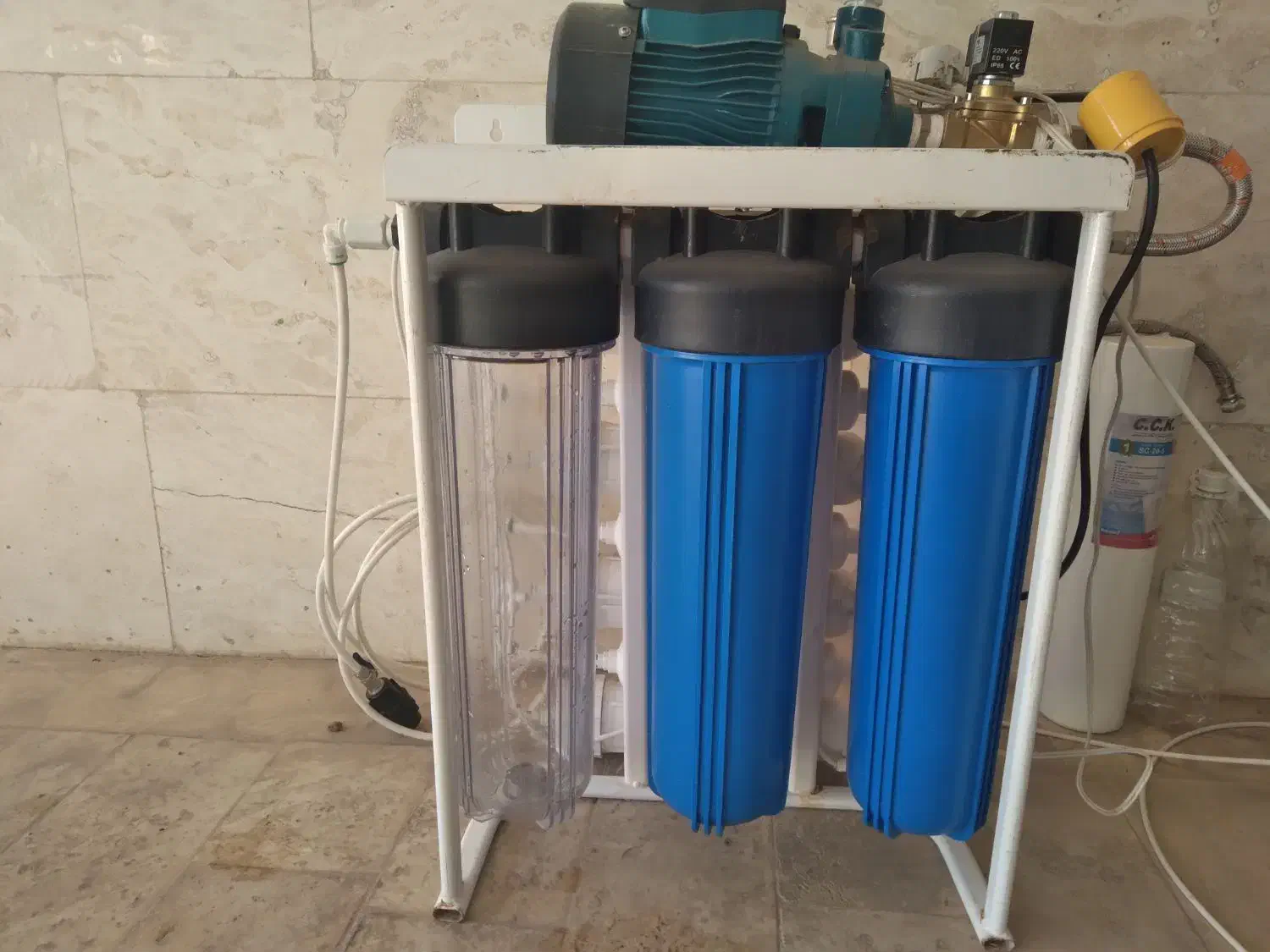 دستگاه آب تصفیه نیمه صنعتی ۷۰۰۰ لیتر در شبانهروز|آبسردکن و تصفیه آب|تهران, آبشار|دیوار