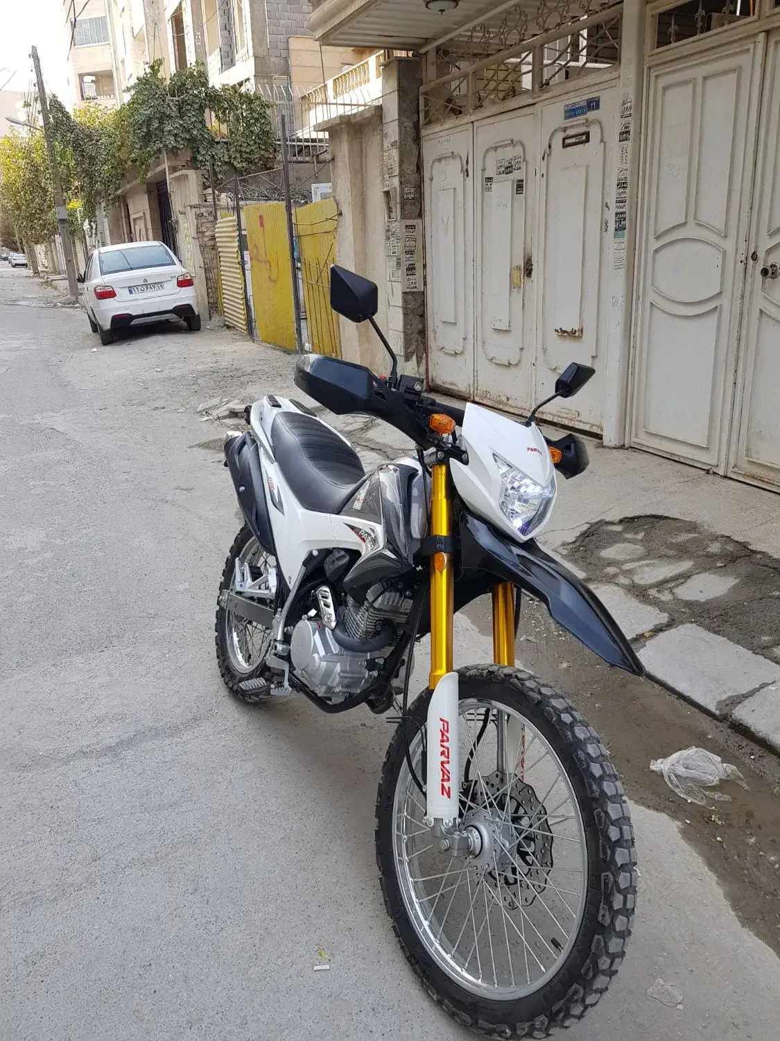 تریل پرواز مدل۱۴۰۴|موتورسیکلت|کرمانشاه, |دیوار