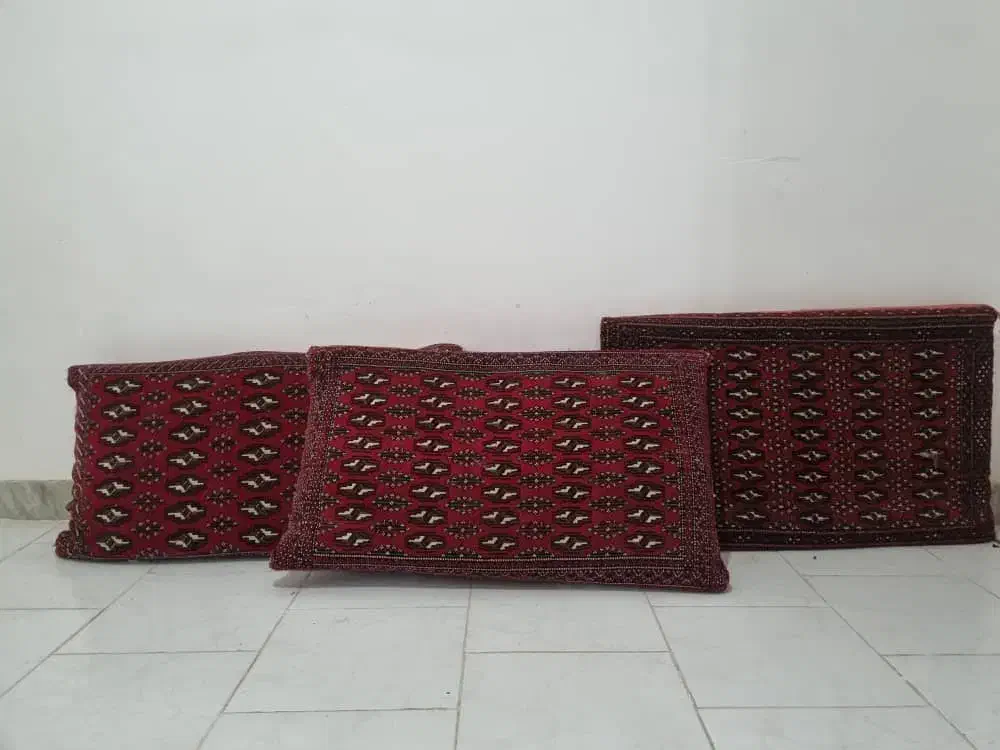 پشتی دیواری|پشتی|رشت, توشیبا|دیوار