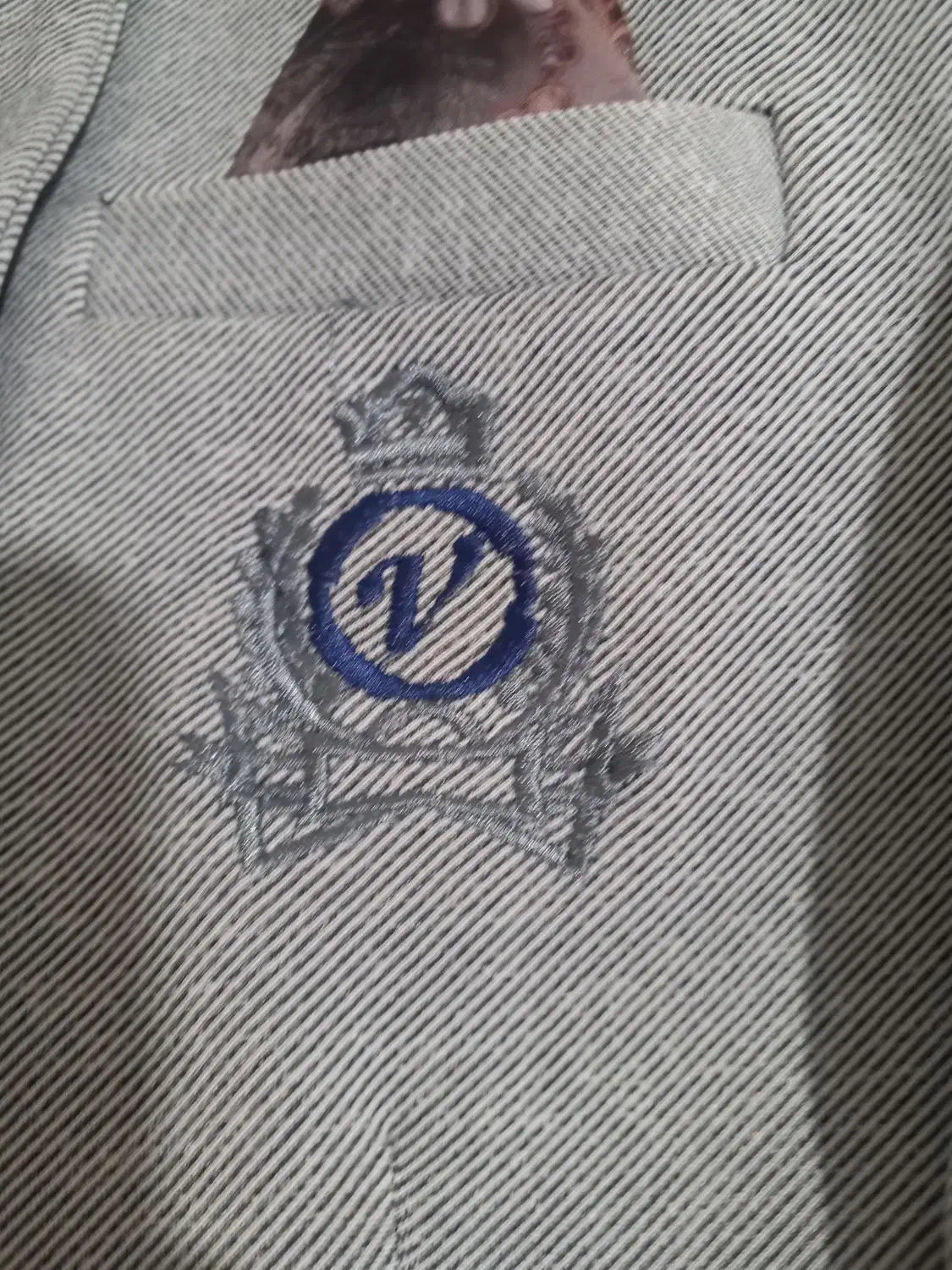 تک کت|لباس|کومله, |دیوار