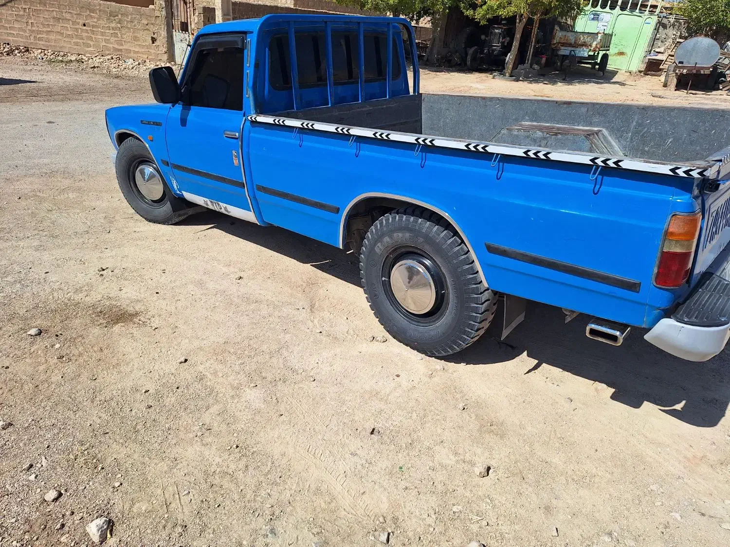 نیسان ۹۰بنزینی|خودرو سواری و وانت|جهرم, |دیوار