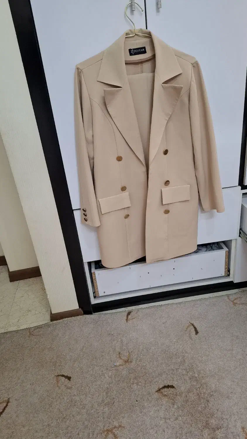 کت و شلوار و لباس شب زنانه|لباس|مشهد, ولیعصر (شهرک غرب)|دیوار