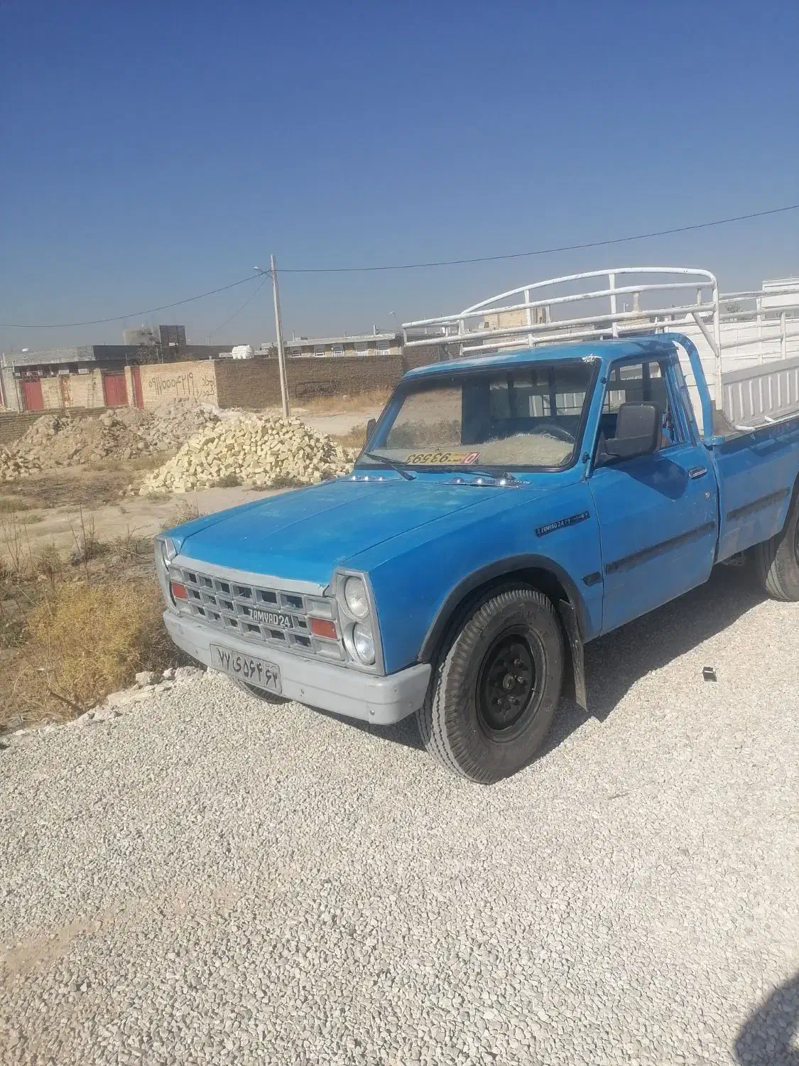 نیسان ۸۶ بکر تناژ پایین|خودرو سواری و وانت|کوار, |دیوار