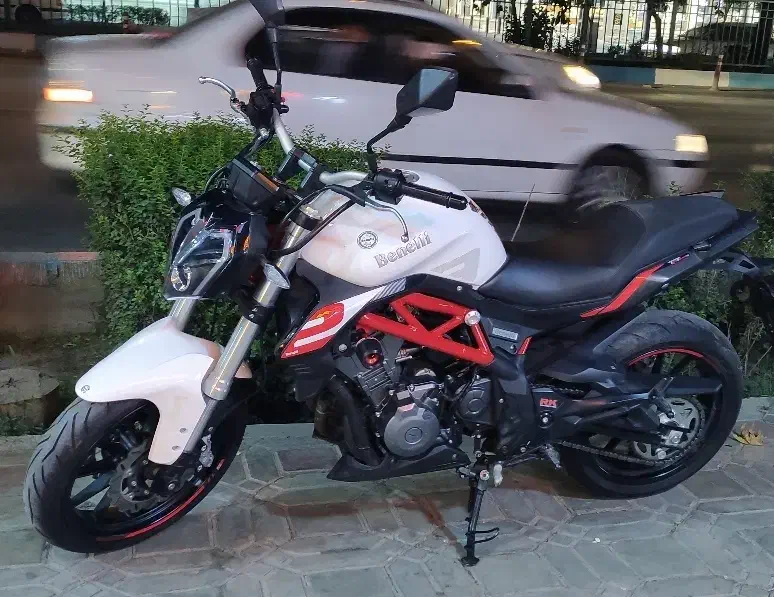 بنلی۳۰۰جفت|موتورسیکلت|اصفهان, خوراسگان|دیوار