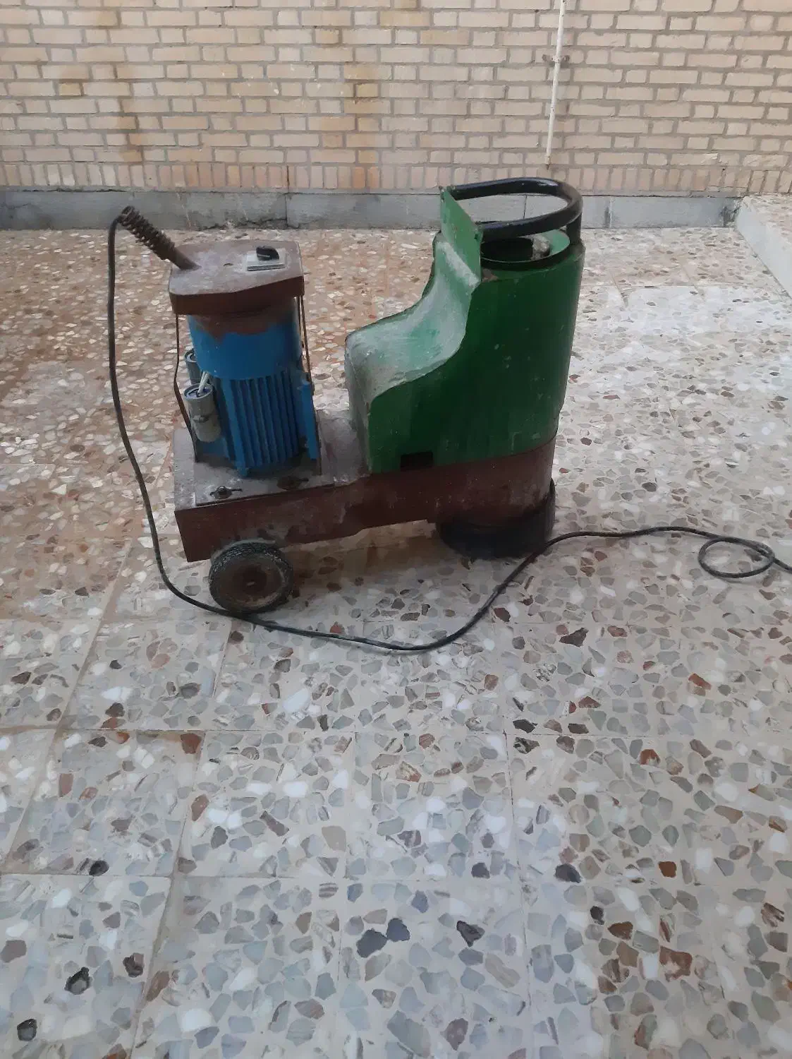 کفسابی کفساب بتن سابی کاشی سابی کف ساب|خدمات نظافت|بندر ماهشهر, |دیوار