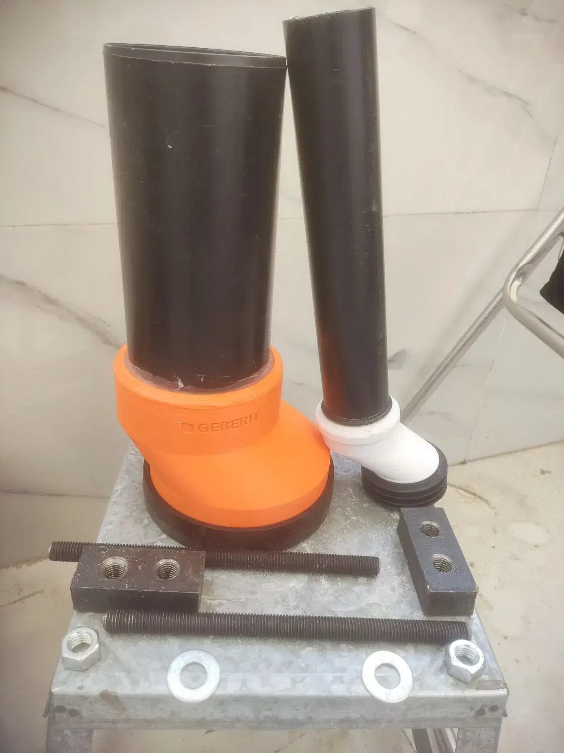 والهنگ|لوازم سرویس بهداشتی|فردوسیه, |دیوار