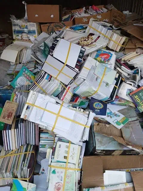 خریدار کتاب و کاغذباطله|خدمات پیشه و مهارت|اندیمشک, |دیوار