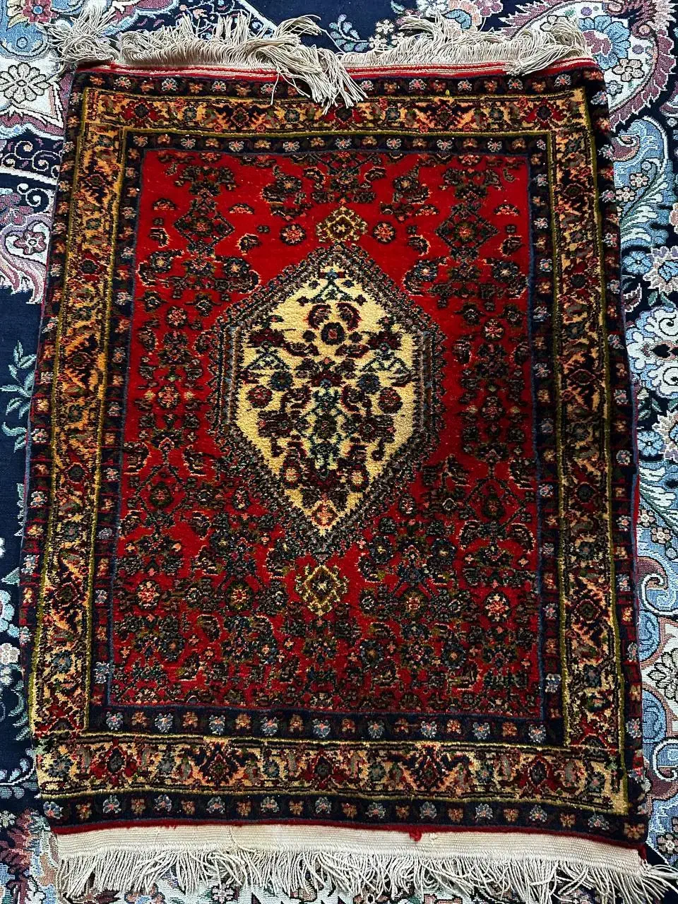 فرش دستبافت|فرش|شهریار, شهرک امیریه|دیوار