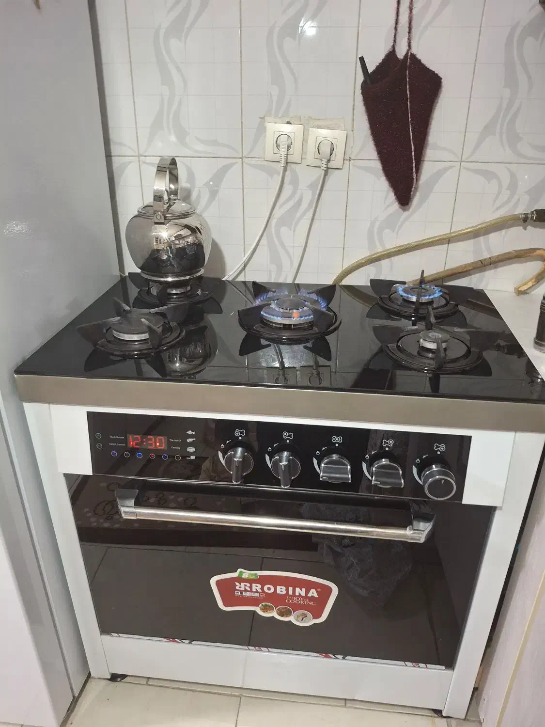 گازترفر درحدنو سالم سالم بدون هیچ خط وخشی|اجاق گاز و لوازم برقی پخت‌وپز|نهاوند, |دیوار