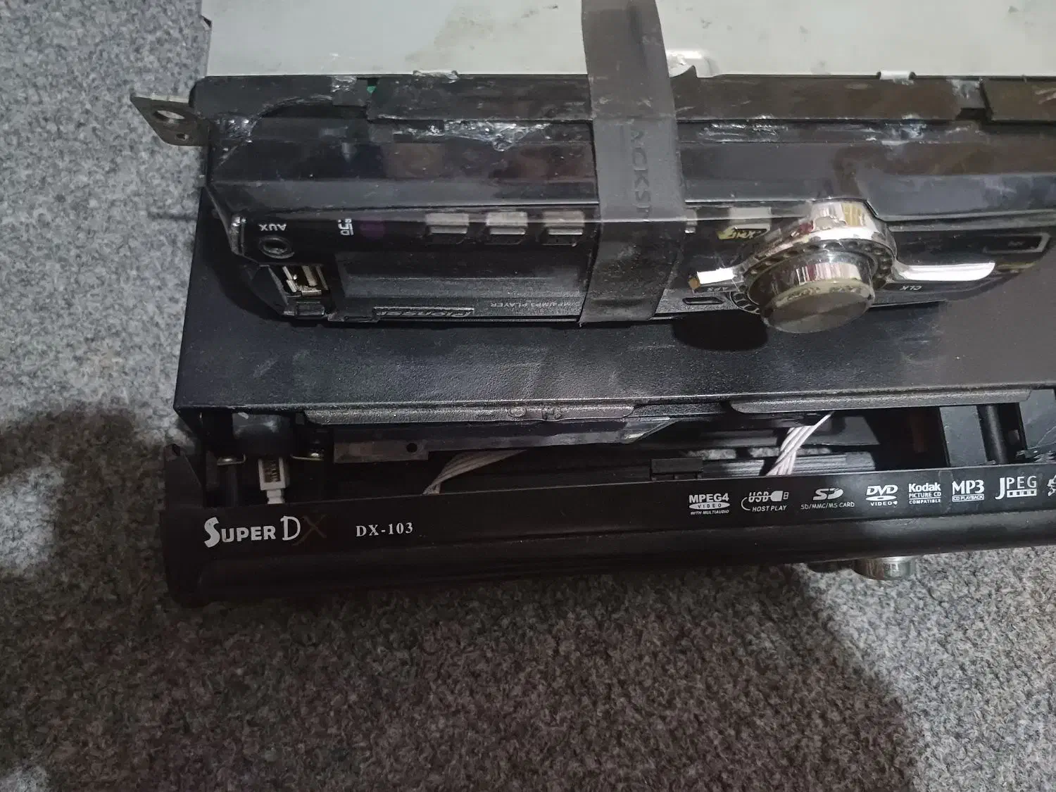 ظبط ماشین و دستگاه ۳۰دی|پخشکننده DVD و ویدیو|شیراز, فاضل|دیوار