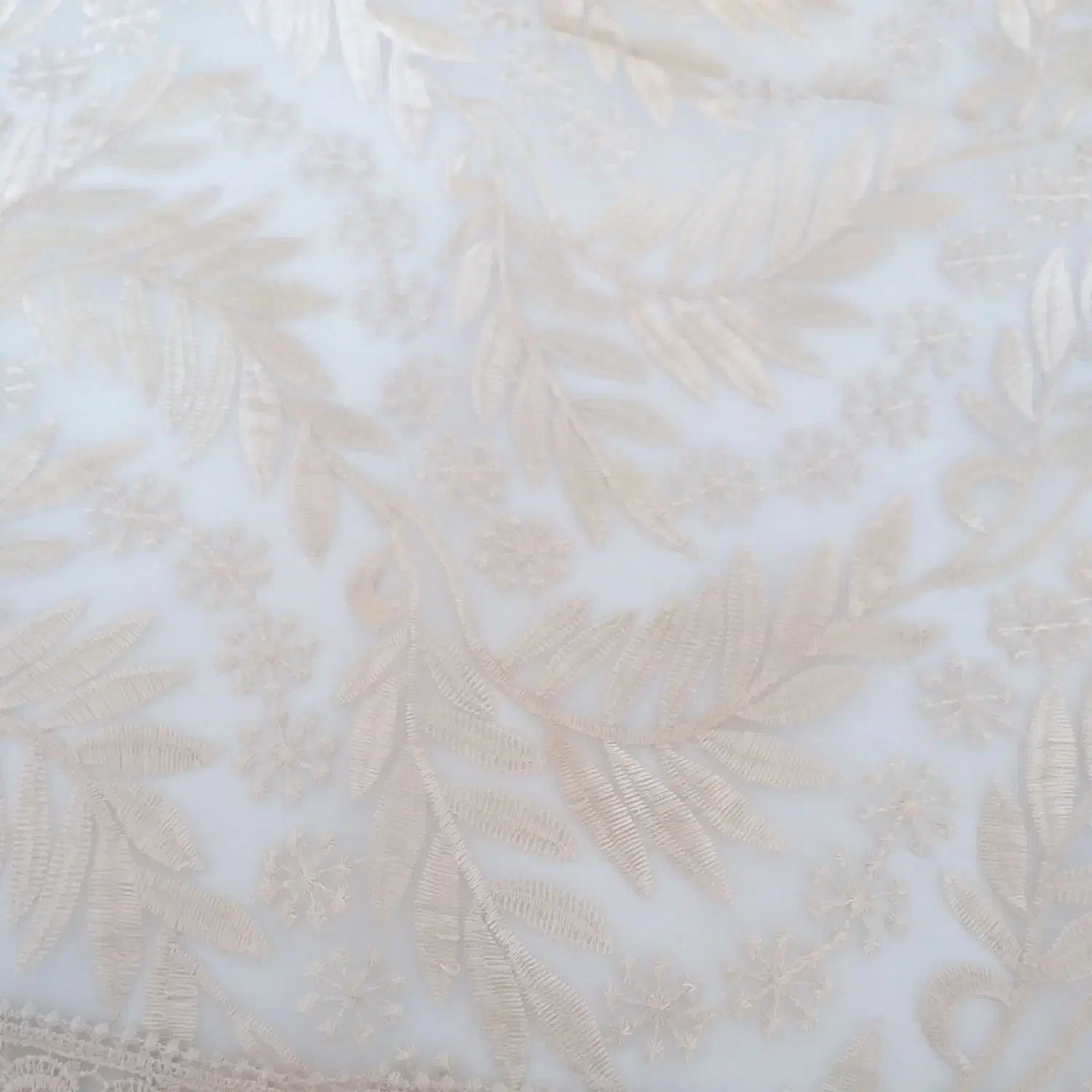 تور زیبا روی ماشین لباس شویی وگاز و|پرده، رانر، رومیزی|قروه, |دیوار