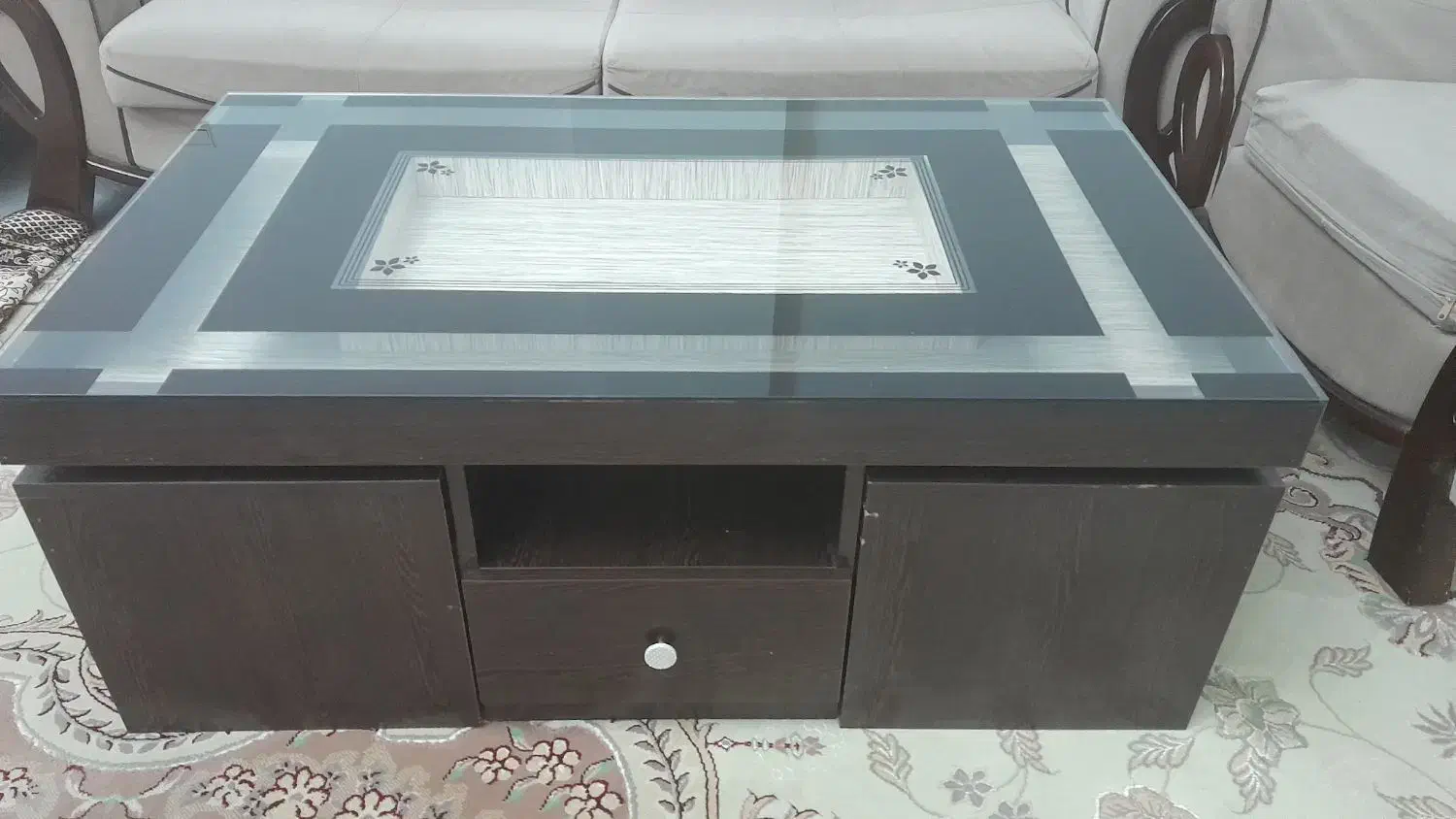 فروش فوری میز جلومبلی و ۴ میز‌عسلی|مبلمان خانگی و میز عسلی|تهران, سازمان برنامه جنوبی|دیوار