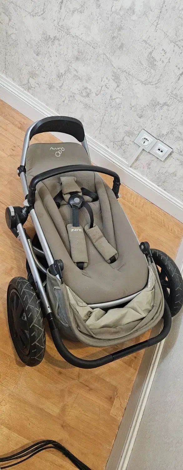 کالسکه Quinny در حد نو|کالسکه و لوازم جانبی|چمران, |دیوار