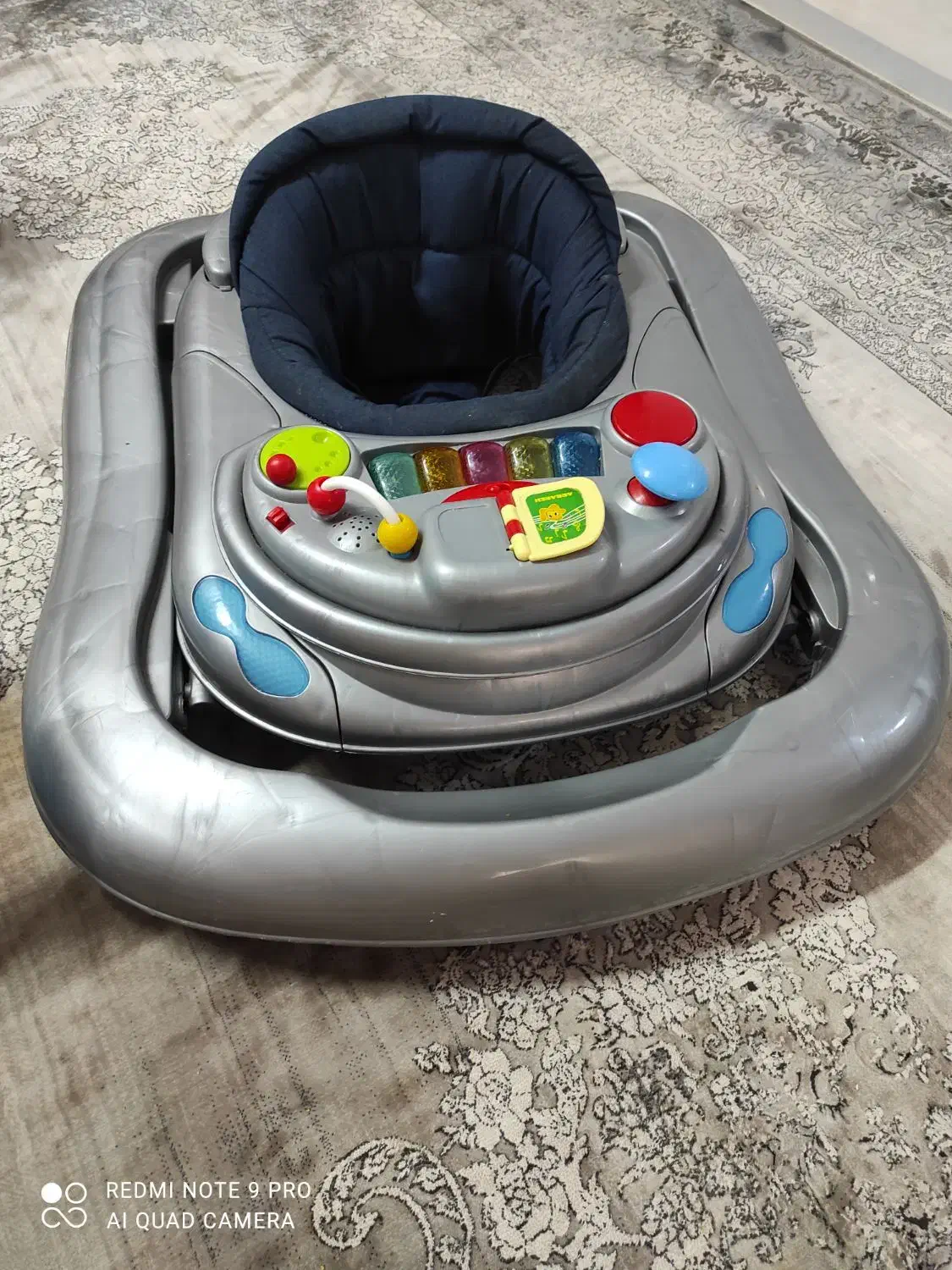 روروئک|اسباب و اثاث بچه|بابل, |دیوار