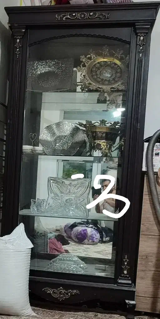 بوفه|بوفه، ویترین، کنسول|میانه, |دیوار