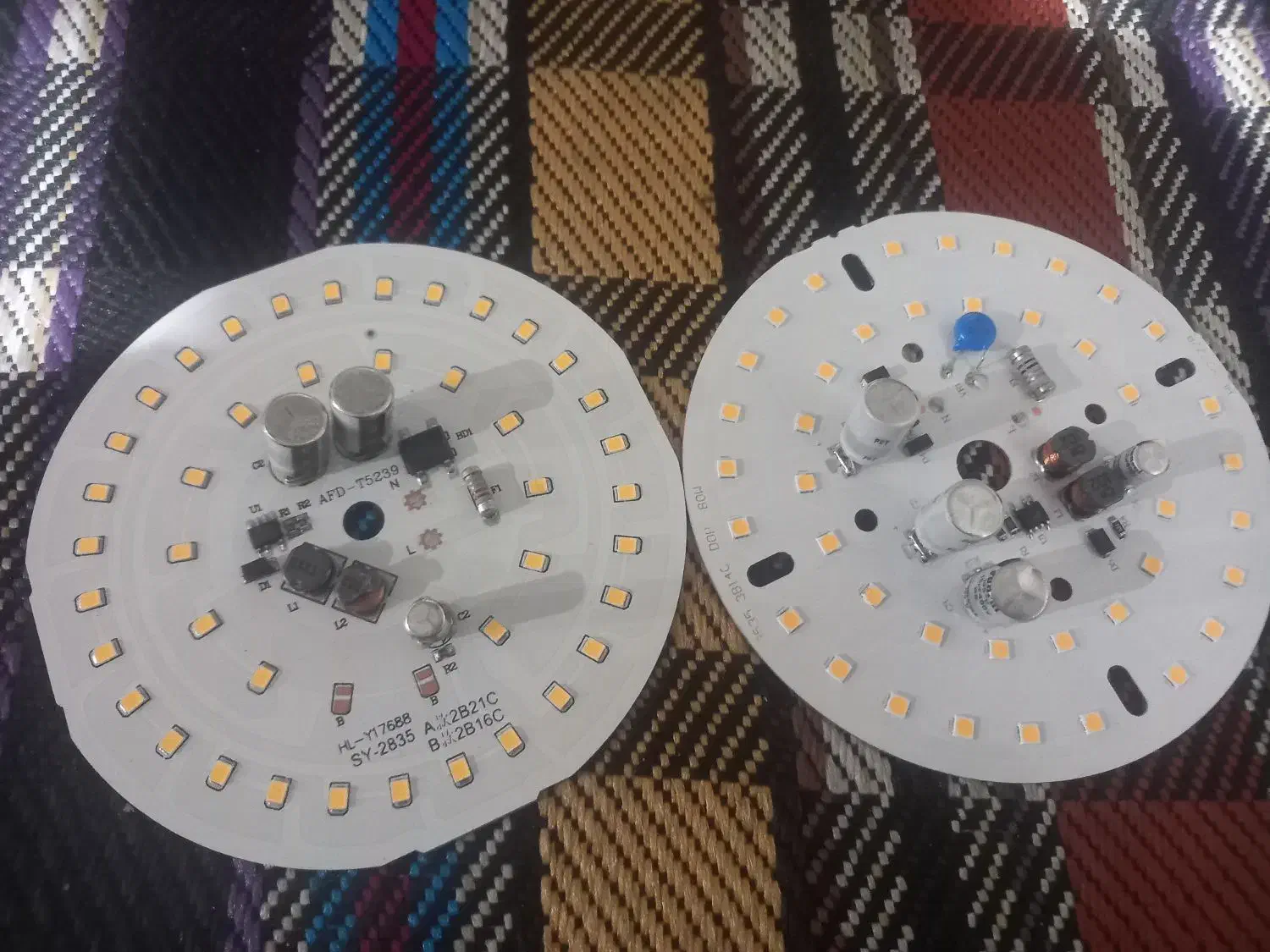 فروش خرده ریز|لامپ و چراغ|اصفهان, فیزادان|دیوار