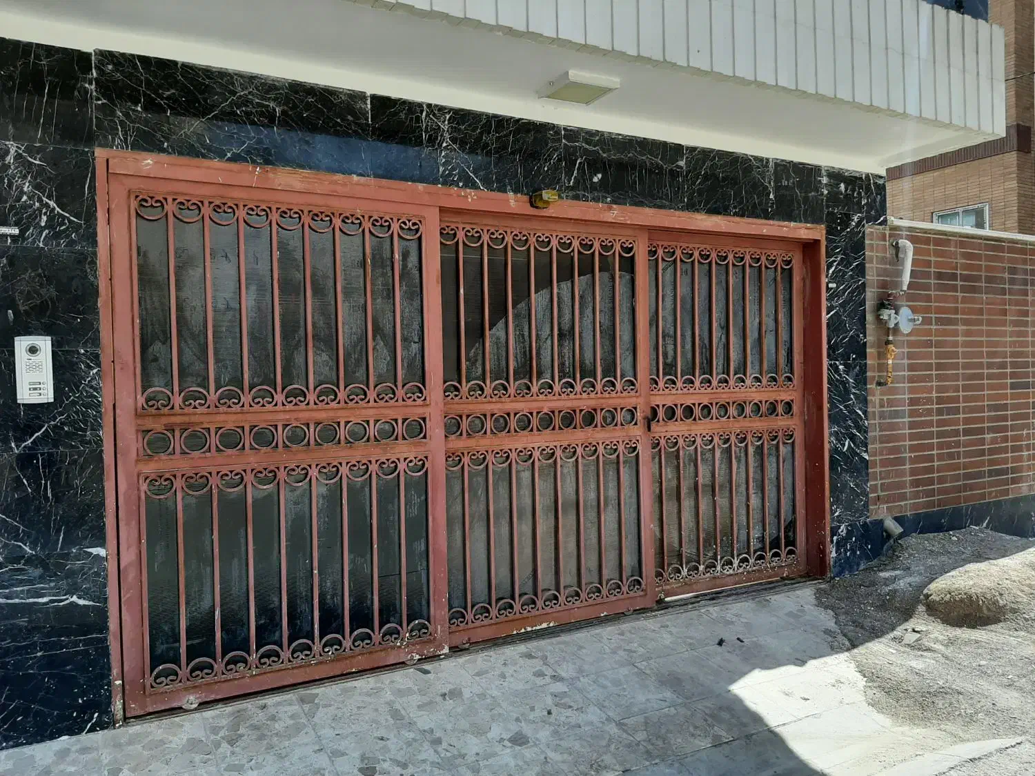 درب ریلی کرکره برقی|مصالح و تجهیزات ساختمان|اصفهان, برازنده|دیوار