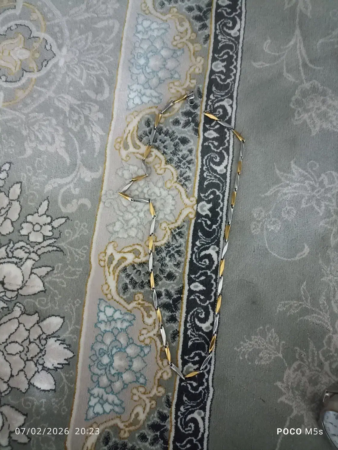 گردن بند|بدلیجات|تربت جام, مسکن مهر|دیوار