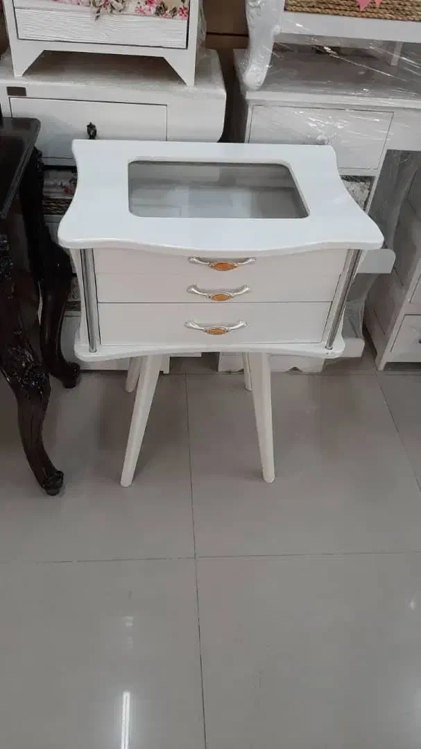 جاقاشقی|آب‌چکان و نظم‌دهنده ظروف|مرودشت, ژیان|دیوار