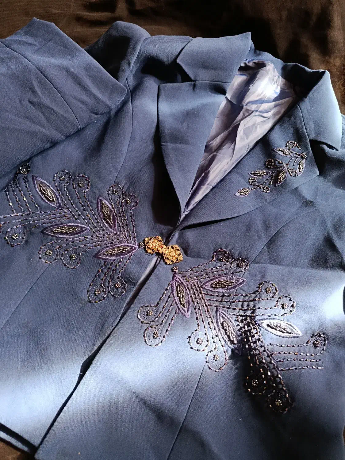 لباس|لباس|گرمسار, |دیوار