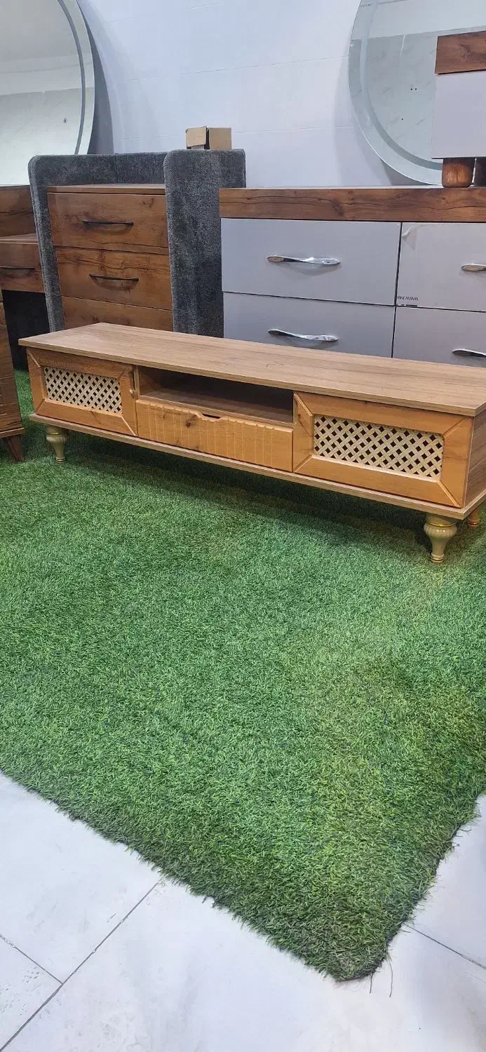 تعدادی صنایع چوبی|جاکفشی، کمد، دراور|میناب, |دیوار