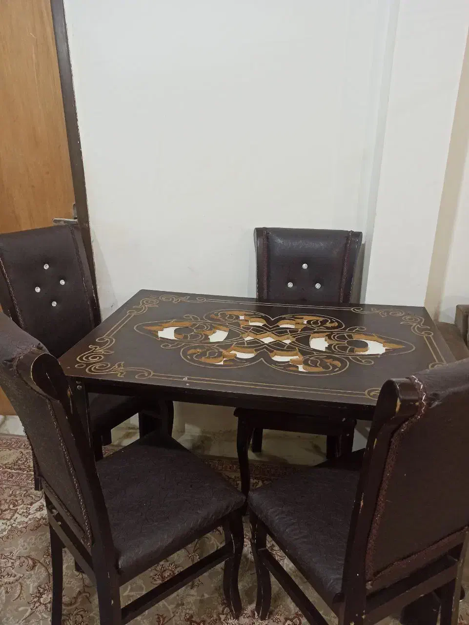 میز ناهار خوری|میز و صندلی غذاخوری|کامیاران, |دیوار