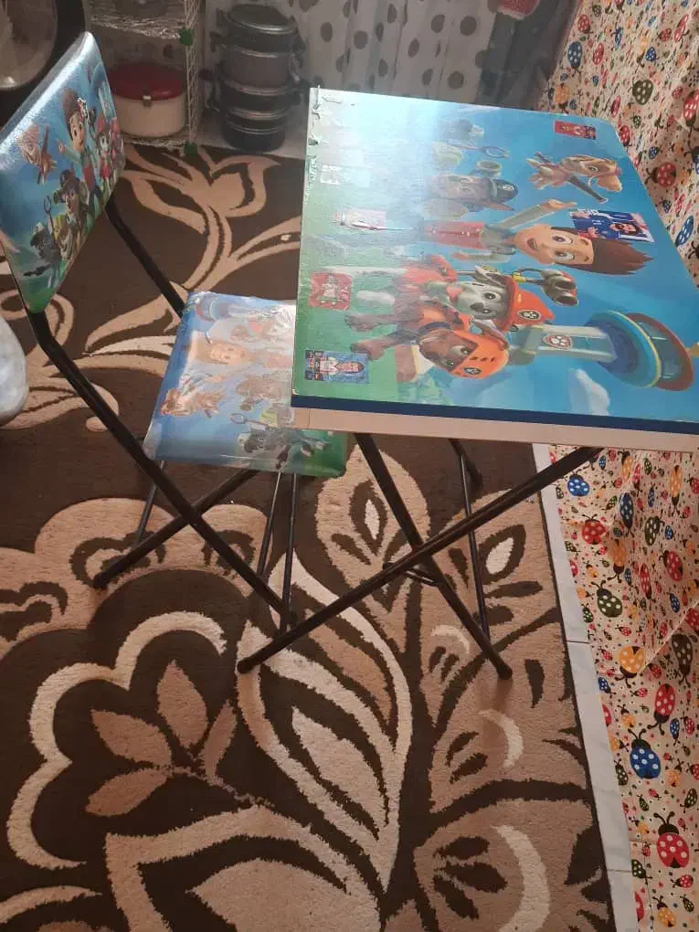 میز تحریر کودک سگهای نگهبان|میز تحریر و کامپیوتر|لاهیجان, شهرک جانبازان|دیوار