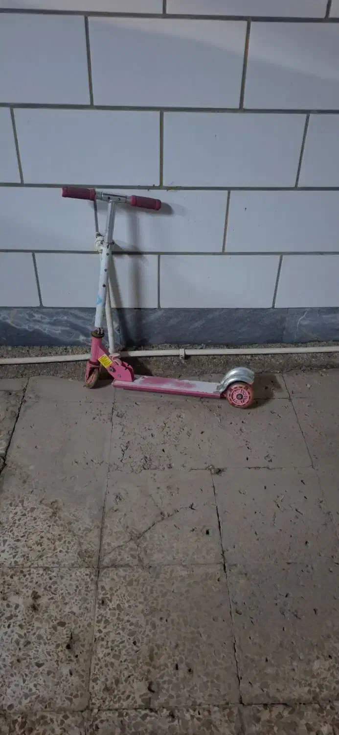 اسکوتر دخترانه|دوچرخه، اسکیت، اسکوتر|خرمشهر, |دیوار