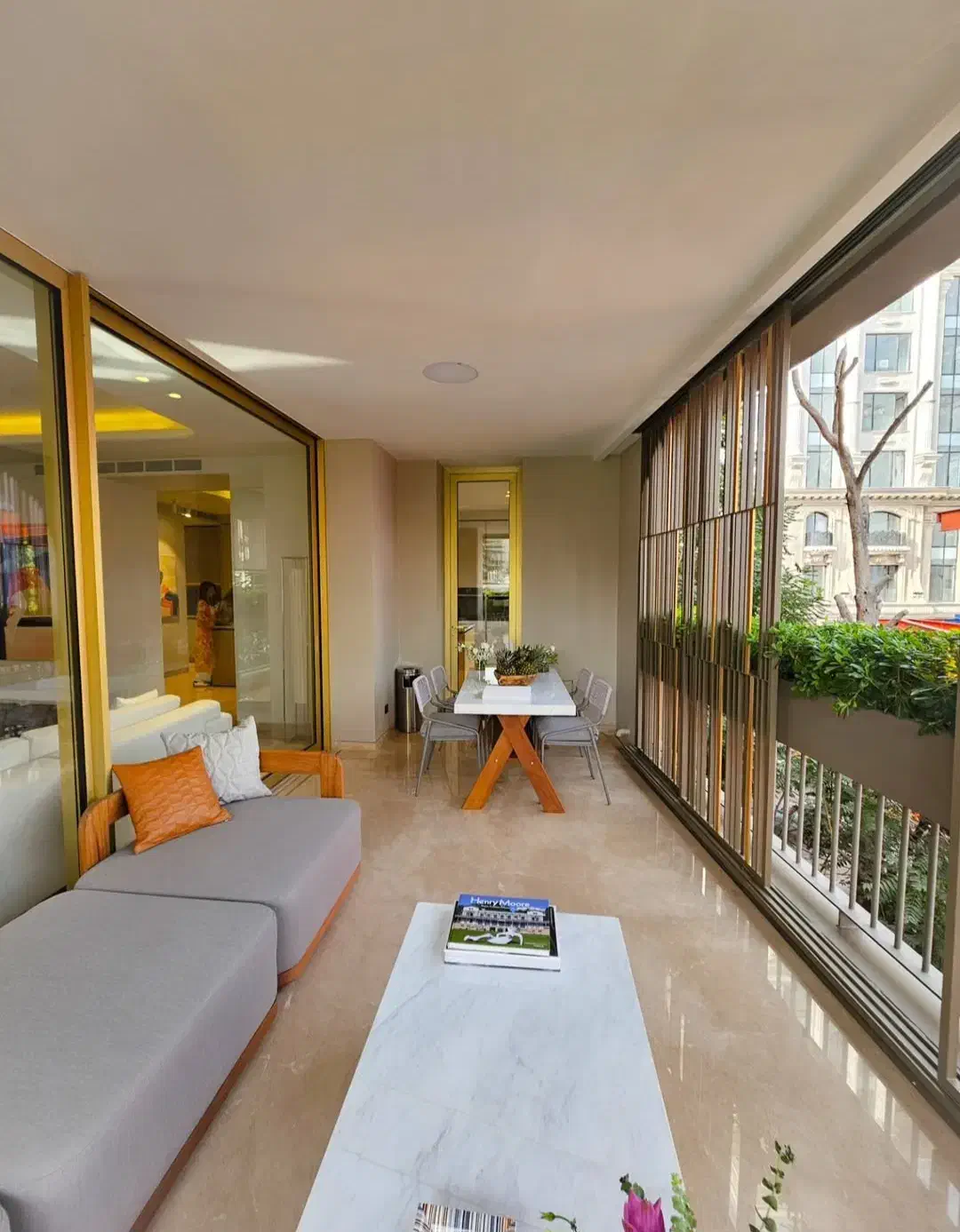 ۳۳۰متر * ۴ خواب * فرنیش  *  مروارید در سعادت اباد