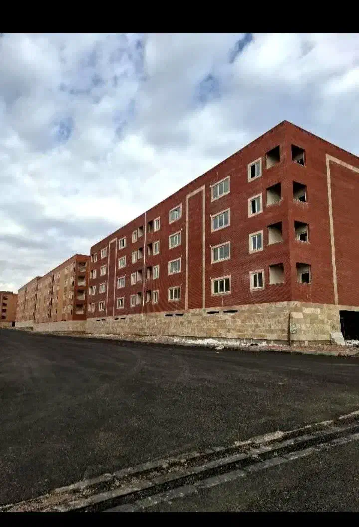 آپارتمان / پرند تهران / قسطی / معاوضه|فروش آپارتمان|پرند, فاز ۲|دیوار