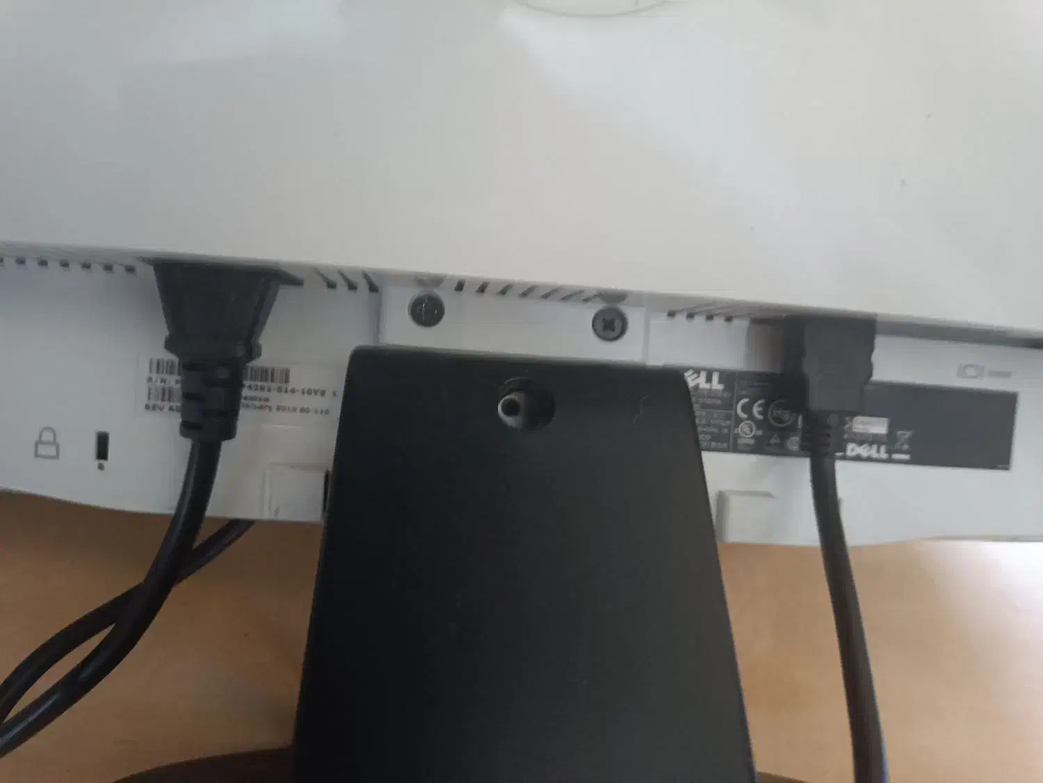 مانیتور 20 اینچ مدل دل Hdmi|قطعات و لوازم جانبی رایانه|شیراز, شهرک مدرس|دیوار