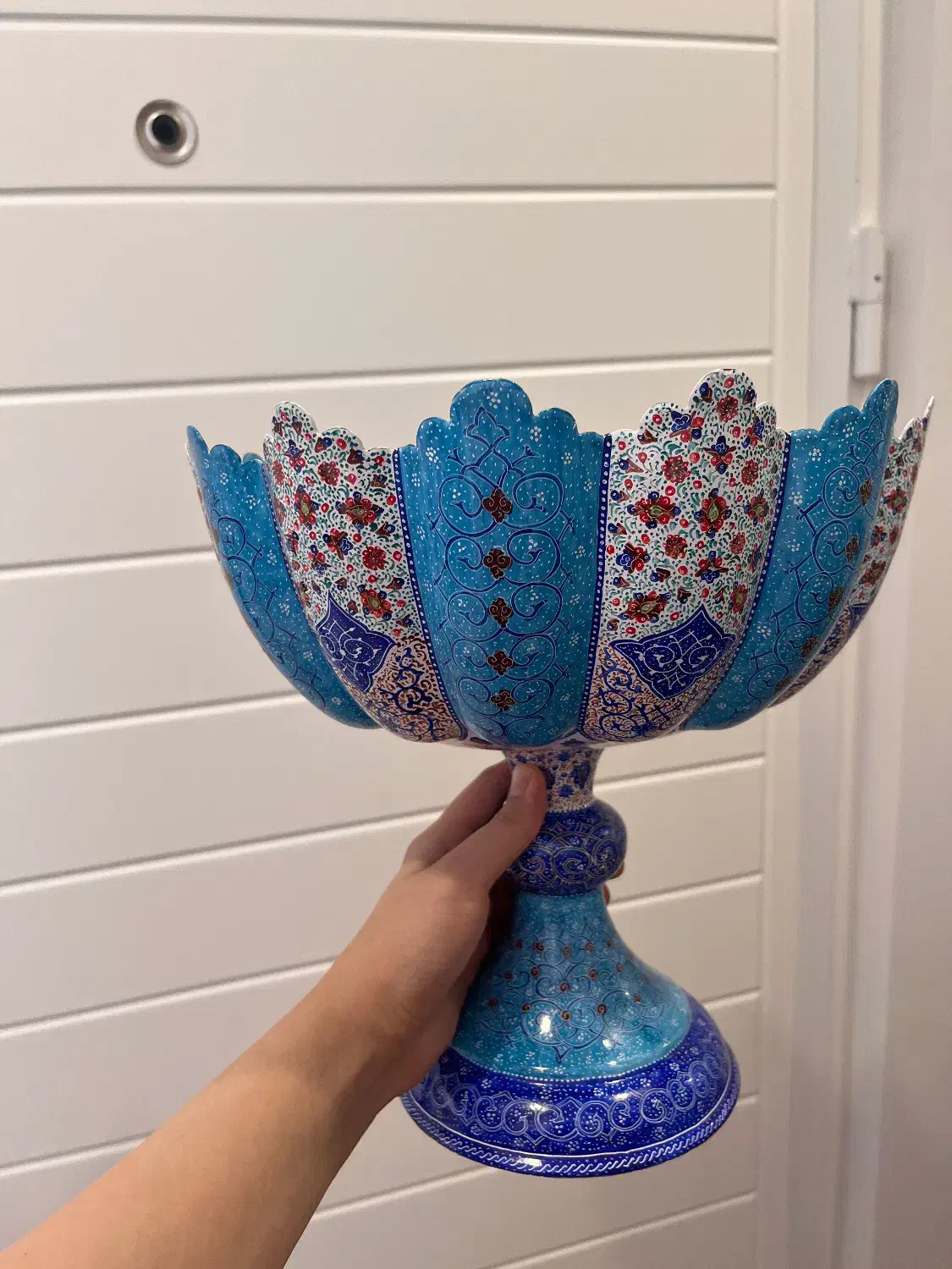 جام مینا کاری اصیل اصفهان سایز بزرگ میوه خوری|صنایع دستی و سایر لوازم تزئینی|تهران, شهرآرا|دیوار