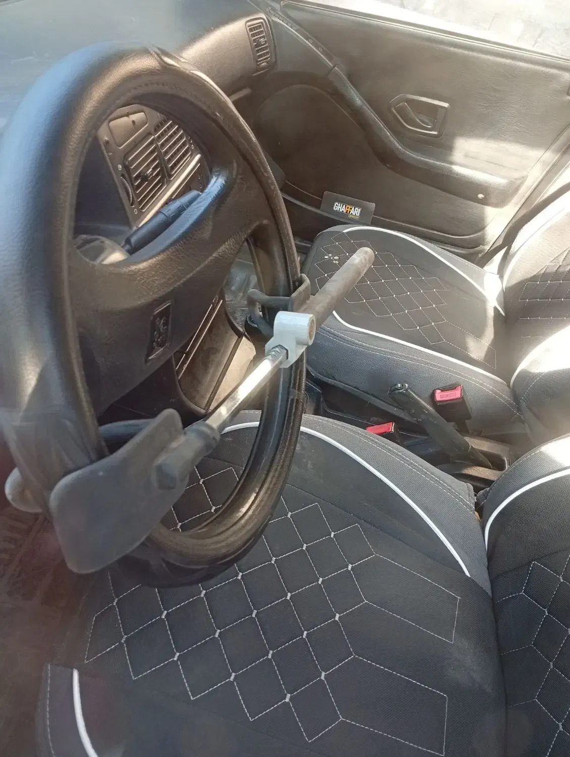 ماشین 405 مدل ۱۳۸۶|خودرو سواری و وانت|ابریشم, |دیوار