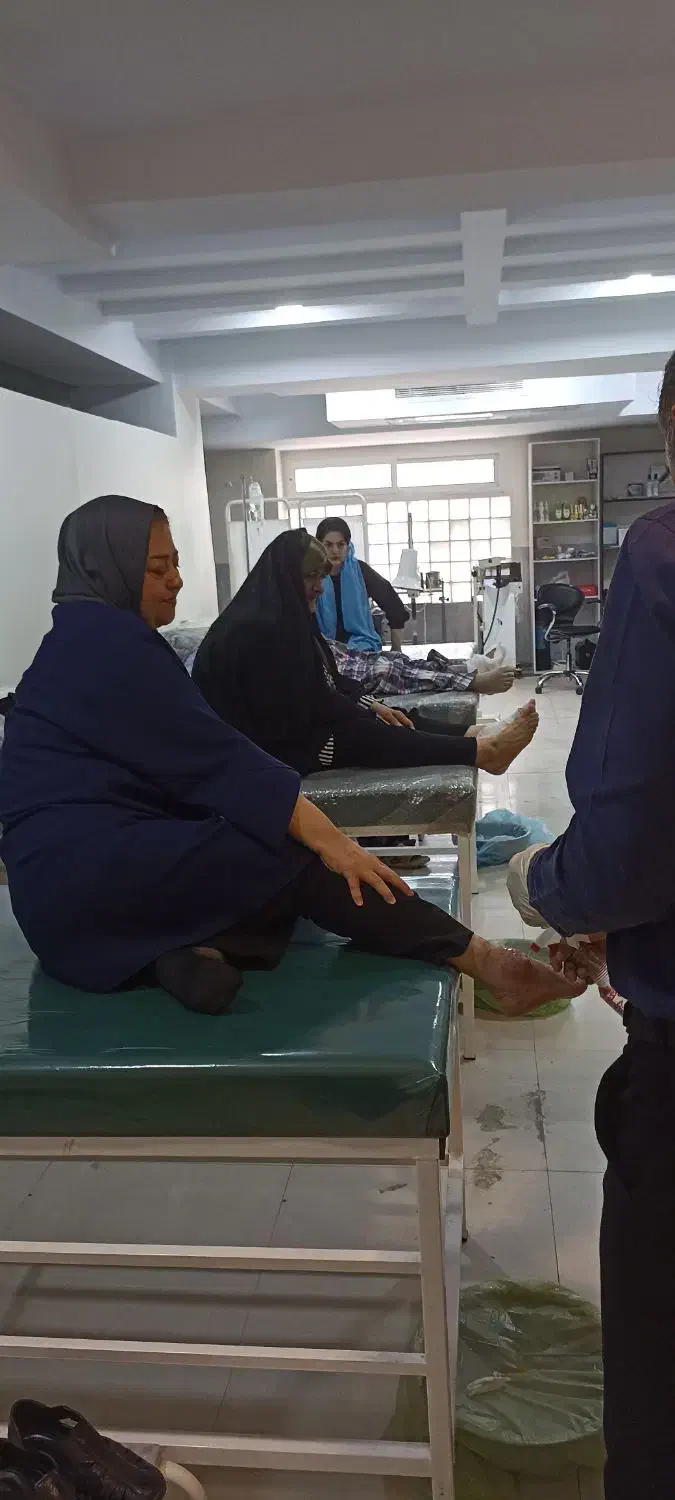 خدمات کلینیک تخصصی زخم و دیابت|خدمات آرایشگری و زیبایی|شهریار, شهریار|دیوار