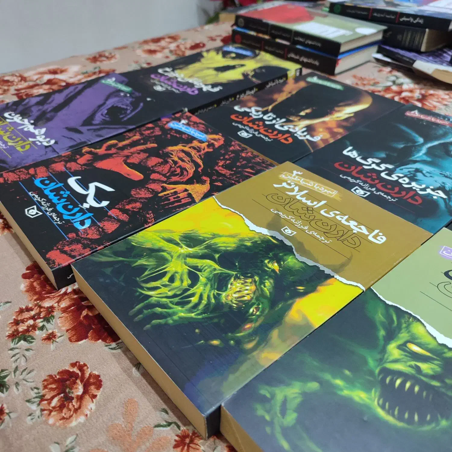 مجموعه نبرد با شیاطین|کتاب و مجله ادبی|تهران, شهرک طالقانی|دیوار