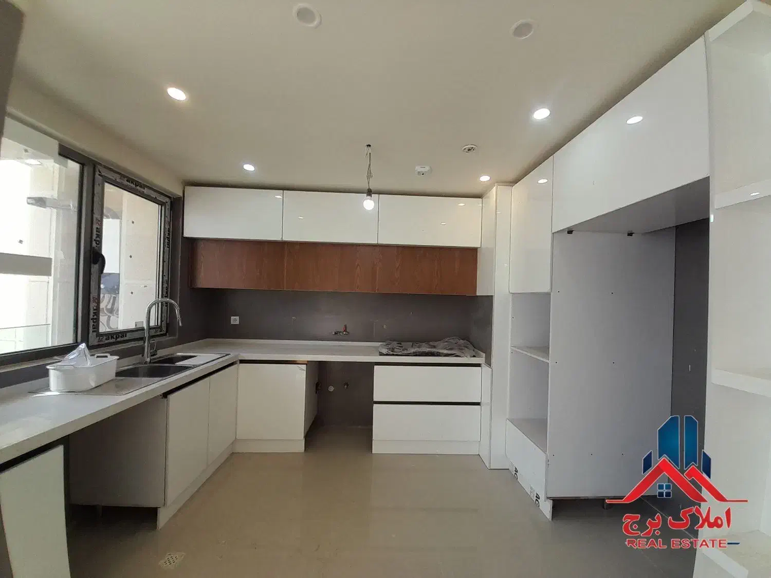 *برج مُجَلل وً هُتِلینگ 102متر 2خ 2تراس 2پارکینگ*|فروش آپارتمان|تهران, شهرک صدرا|دیوار